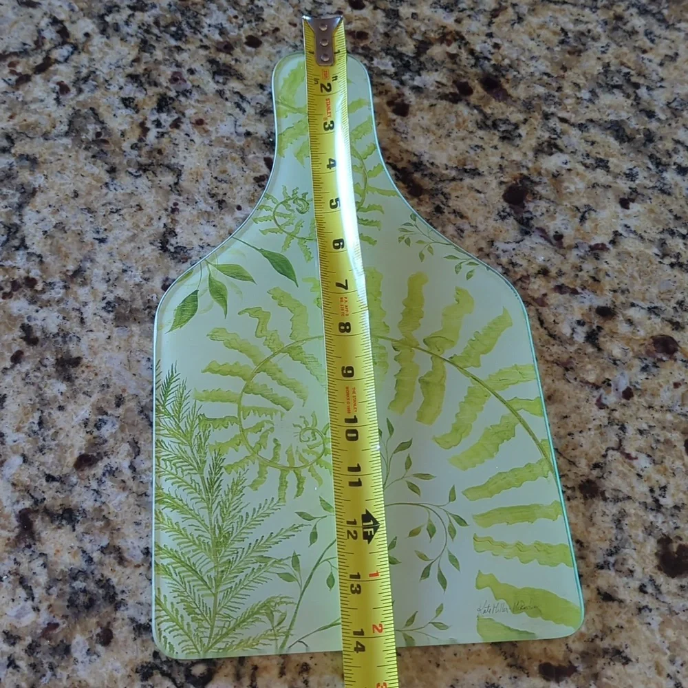 Glass Cutting Board And Tupperware Citrus Keeper Set